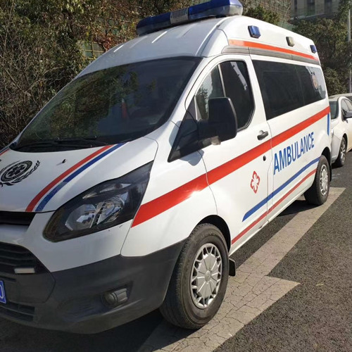 泸定品质救护车出租,为您的健康出行负责